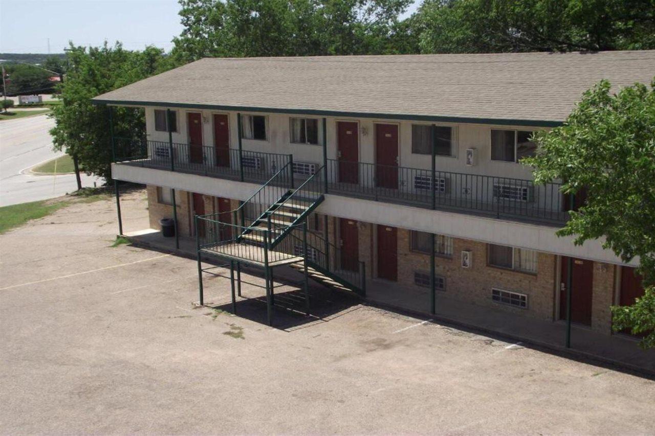 Glen Rose Inn & Suites Екстериор снимка