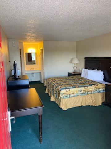 Glen Rose Inn & Suites Екстериор снимка