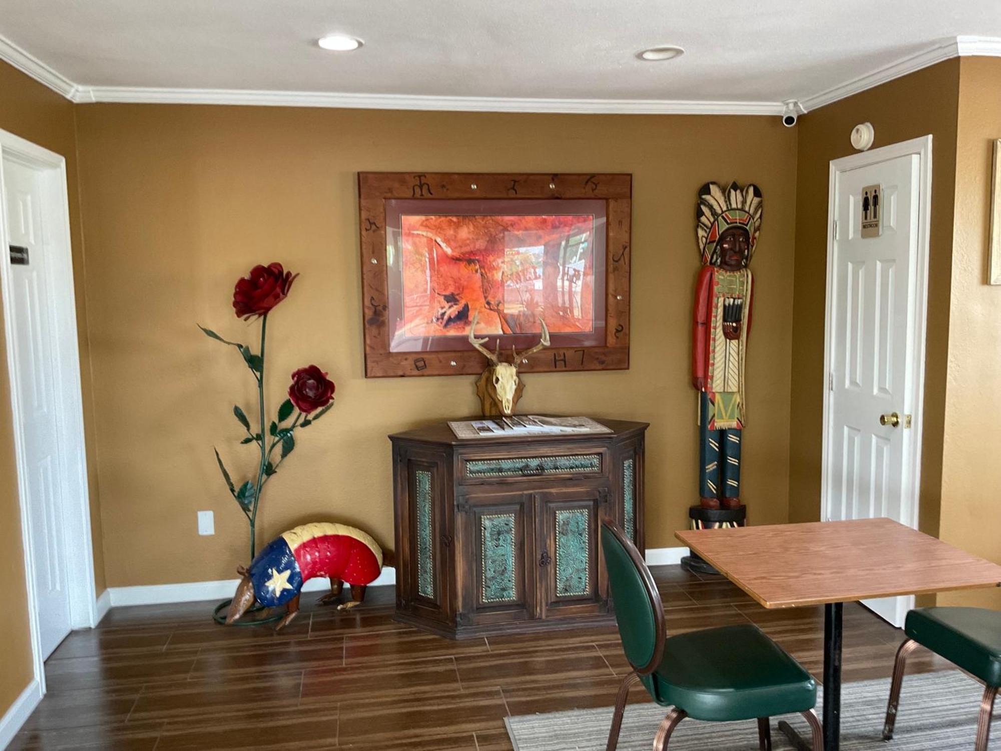Glen Rose Inn & Suites Екстериор снимка